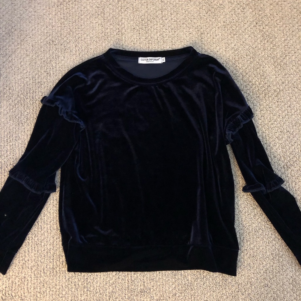 navy blouse